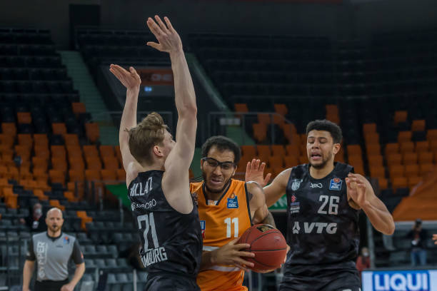 巴塞罗那期 巴塞罗那期