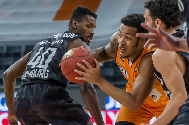 这种攻防一 这种攻防一