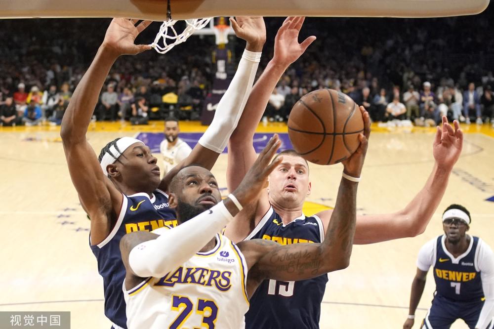 人数不断攀 人数不断攀