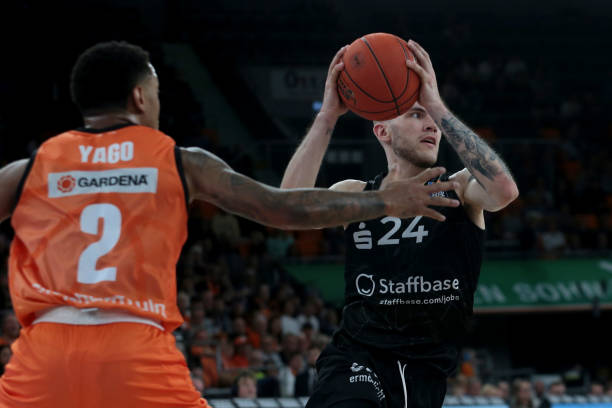 动员而言 动员而言